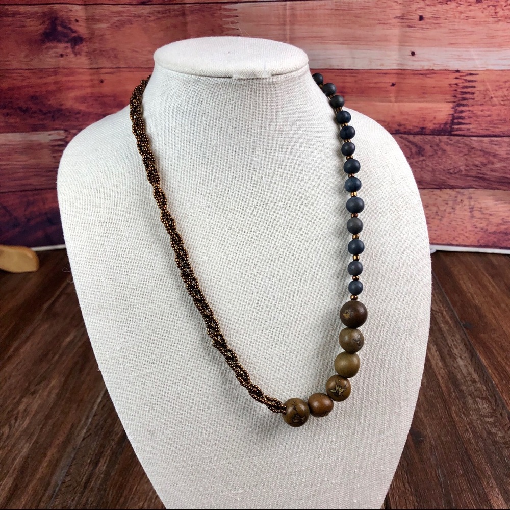 FINAL SALE:Navy & Olive Açaí Bead Necklace